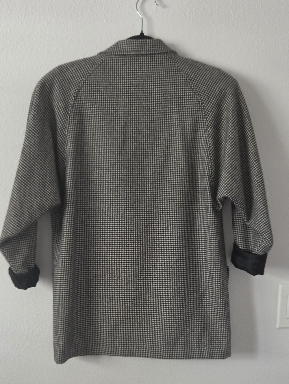 Vintage Wool Houndstooth Blazer Jacket - Black and White - Picture 7 of 16